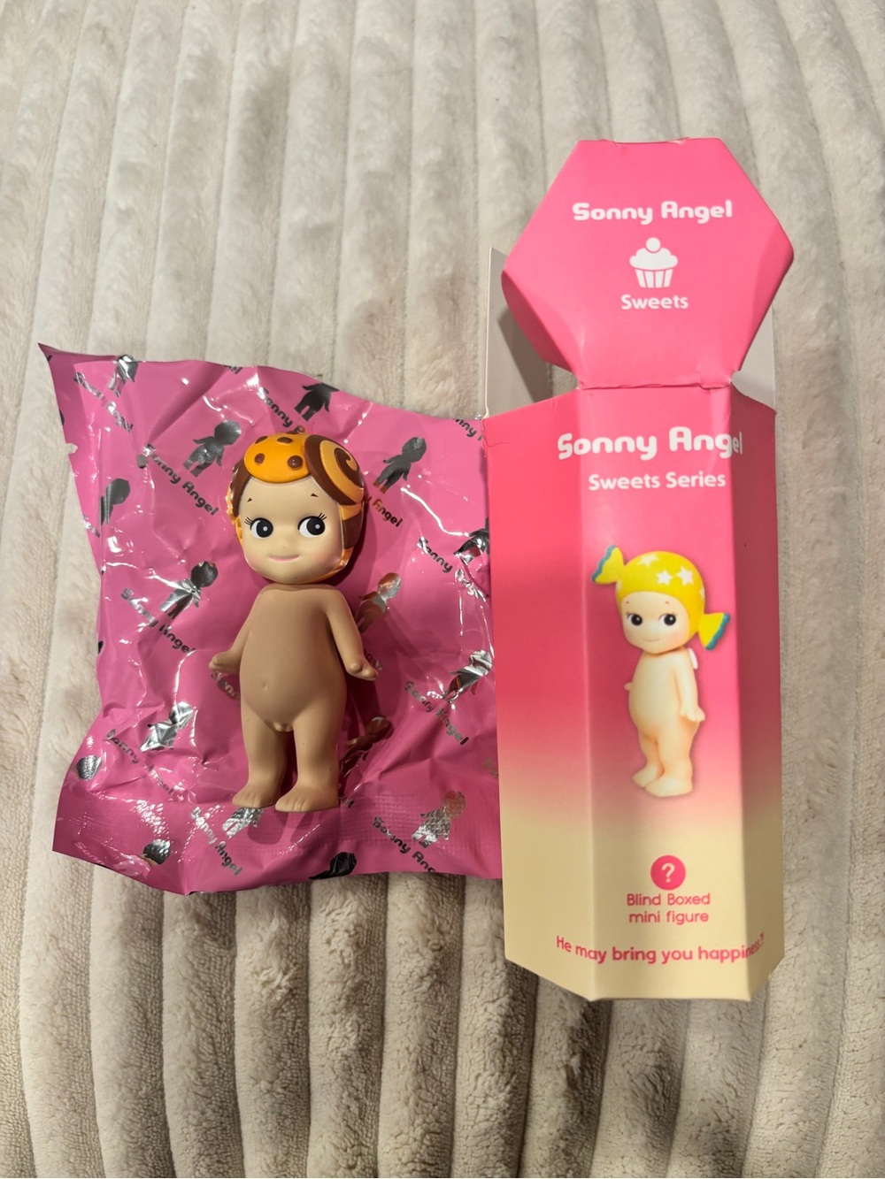 Sonny Angel Sweets Series: Cookie with Box